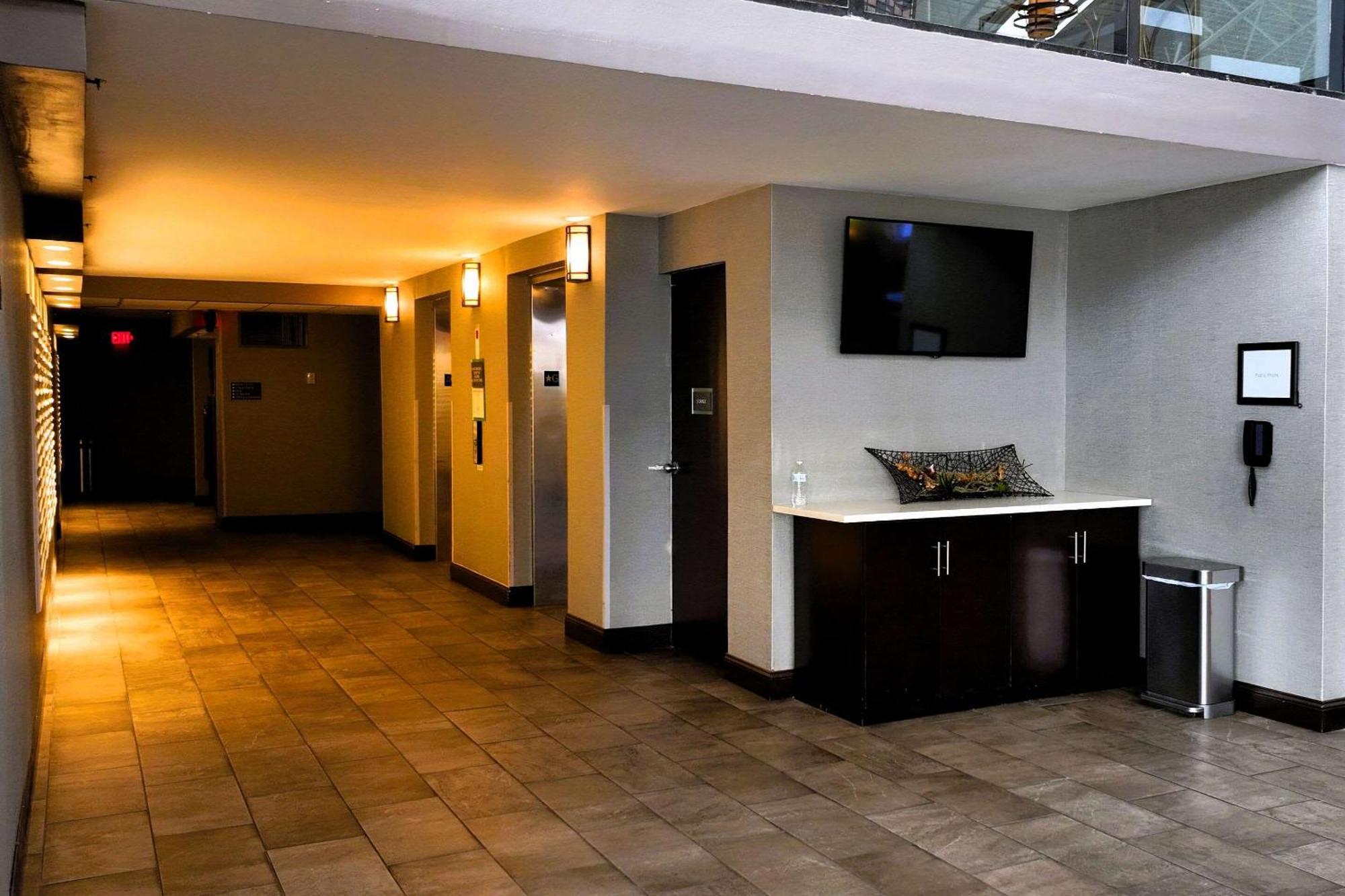 The Great Rivers, Ascend Hotel Collection Alton Exteriér fotografie